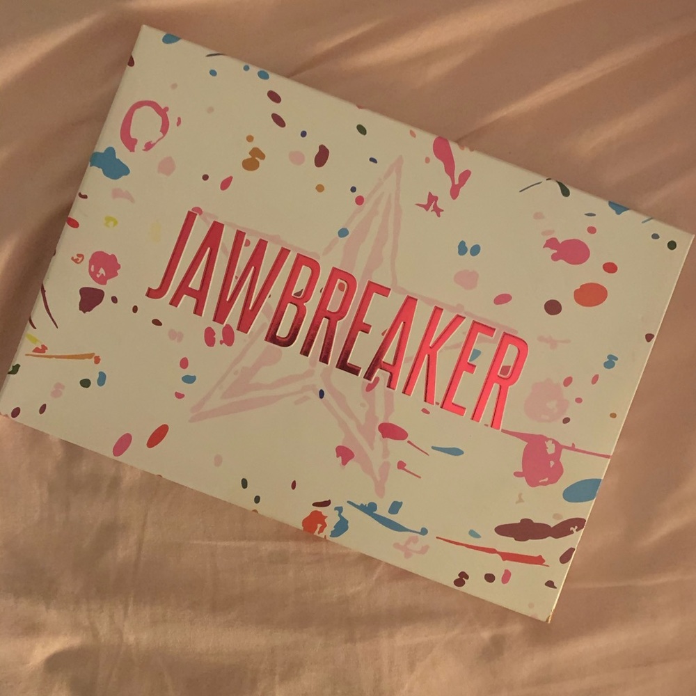 New original jeffree star jawbreaker palette.